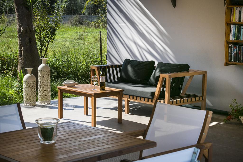 Olive Grove Studios & Apartments 스보로나타 외부 사진