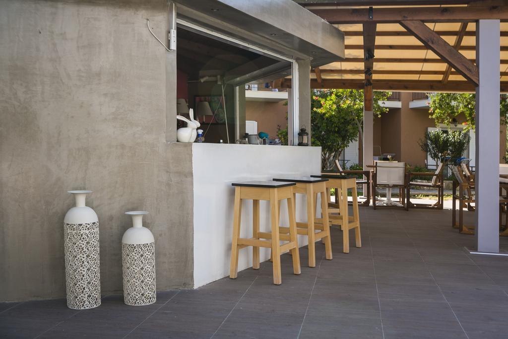 Olive Grove Studios & Apartments 스보로나타 외부 사진