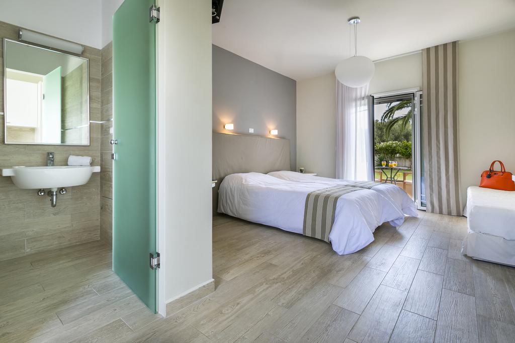 Olive Grove Studios & Apartments 스보로나타 외부 사진
